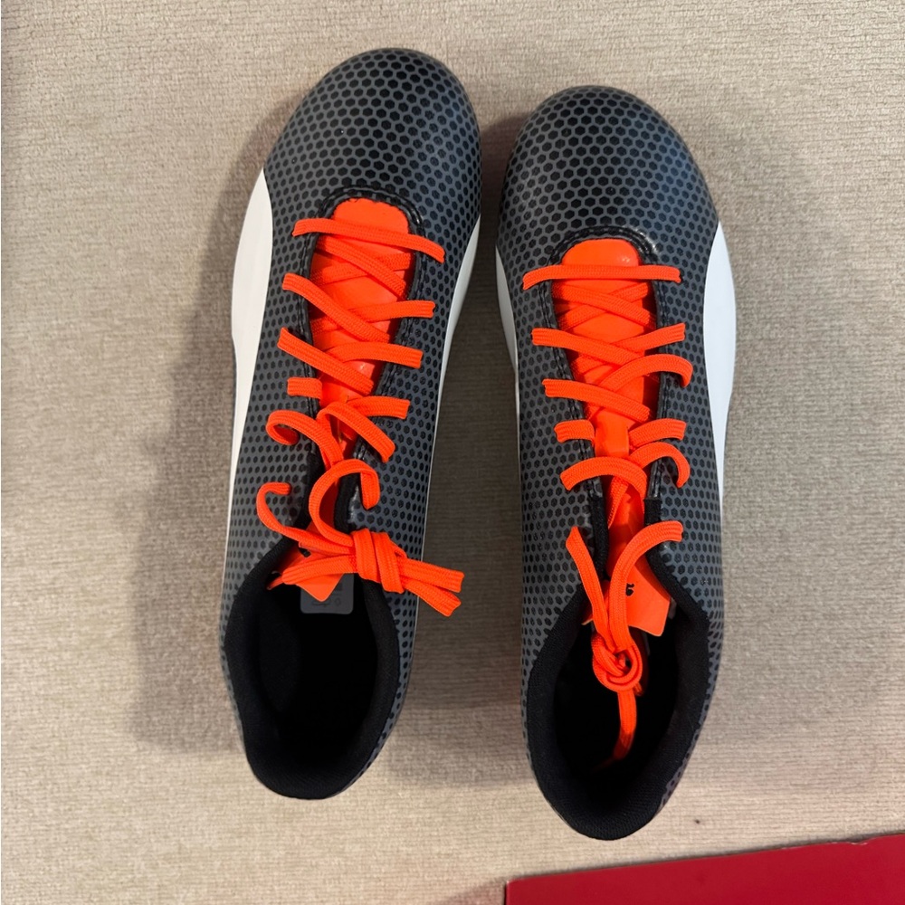 Puma Men's Black and Orange Cleats - Picture 3 of 3